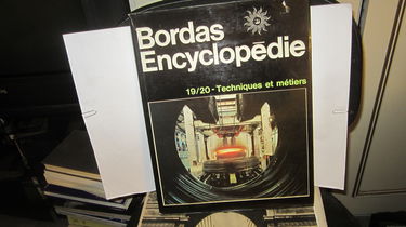 Techniques et metiers (Bordas encyclopedie) (French Edition)