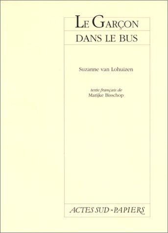 Le garçon dans le bus