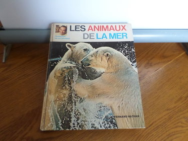 Couverture de LES ANIMAUX DE LA MER