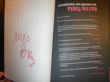 Couverture de Perez Hilton's True Bloggywood Stories: The Glamorous Life of Beating, Cheating, and Overdosing