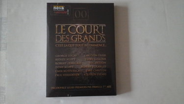 Couverture de Le Court des Grands