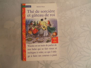 Thé de sorcière et gâteau de roi