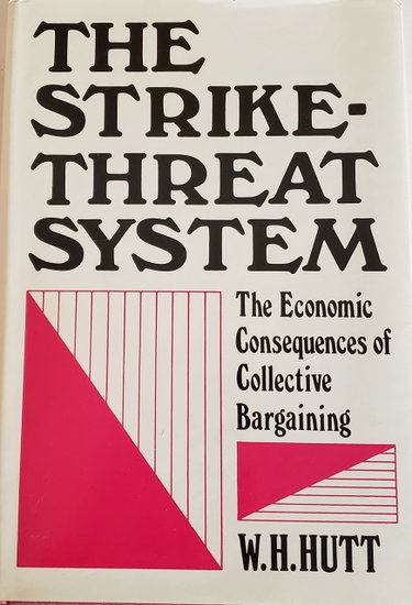 Couverture de The strike-threat system;: The economic consequences of collective bargaining