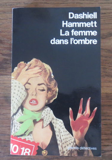 La femme dans l'ombre