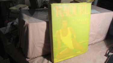 Raquel en pleine forme et en beaute