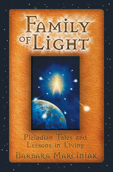 Couverture de Family of Light: Pleiadian Tales and Lessons in Living