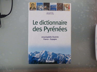 Le dictionnaire des Pyrénées