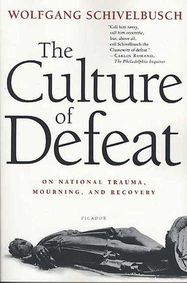 Couverture de Culture of Defeat: On National Trauma, Mourning, and Recovery