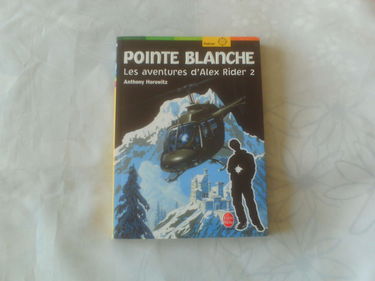 Les aventures d'Alex Rider, tome 2 : Pointe blanche