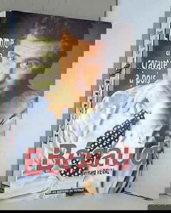 Bécaud : l'homme à la cravate à pois