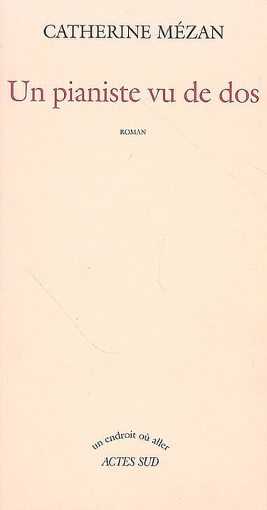 Un pianiste vu de dos