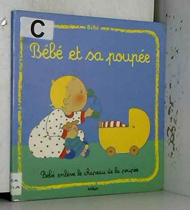 Bébé et sa poupée