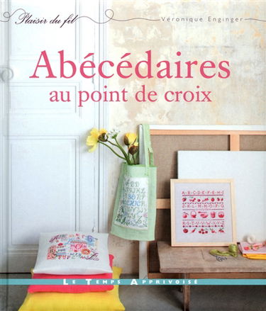 Abécédaire au point de croix