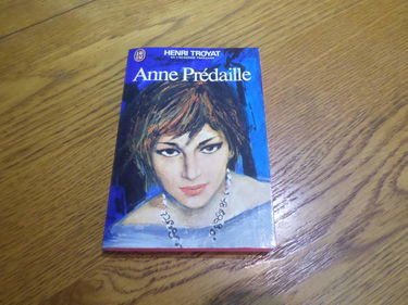 Anne predaille