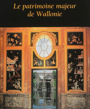 Couverture de Le patrimoine majeur de Wallonie : liste du patrimoine exceptionnel arrêtée par le gouvernement wallon le 8 juin 1993 sur la proposition de la Commission royale des monuments, sites et fouilles