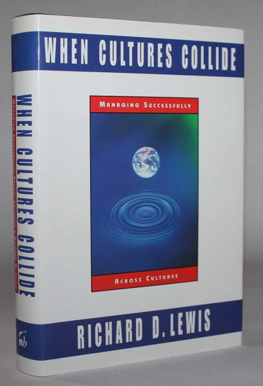 Couverture de When cultures collide.: Managing successfully across cultures