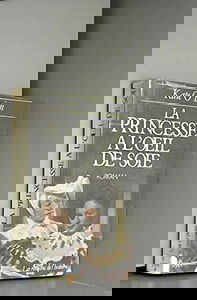 La Princesse à l'oeil de soie