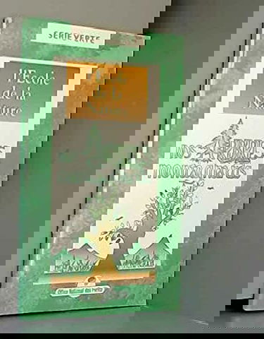 Nos arbres montagnards : à l'école de la forêt (Série verte)