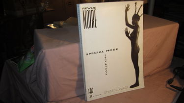 REVUE NOIRE N27 SPECIAL MODE