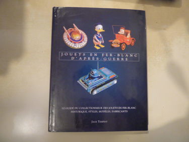 Jouets en fer blanc