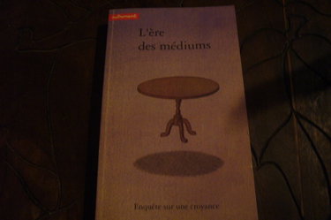 Couverture de L'Ere des mediums par René Louis