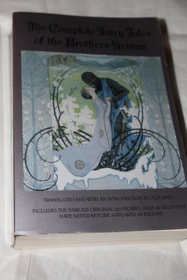 Couverture de The Complete Fairy Tales of the Brothers Grimm