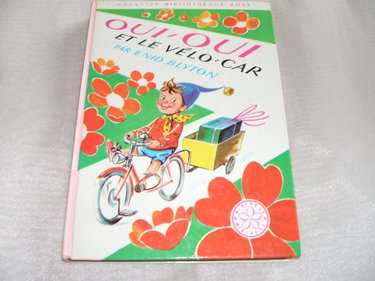 Couverture de Oui-Oui et le vélo-car - Illustrations de Jeanne Hives