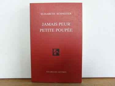 Jamais peur petite poupée