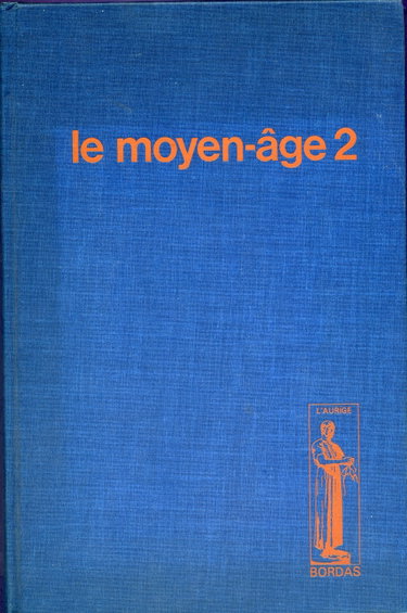 Couverture de Le moyen age 1060-1330