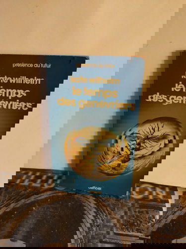 LE TEMPS DES GENEVRIERS