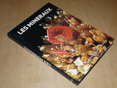 Les Minéraux