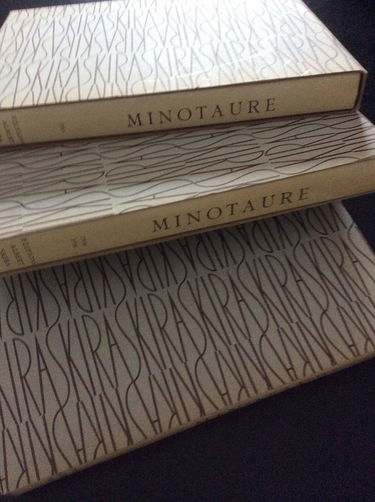 Réédition de la revue Minotaure en 3 volumes : Tome 1, année 1933. Tome 2, années 1934-1936. Tome 3, années 1936-1939
