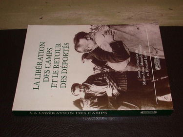 La libération des camps et le retour des déportés : l'histoire en souffrance