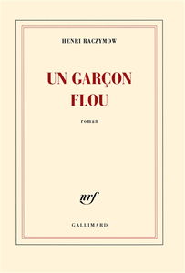 Un garçon flou