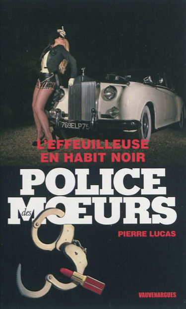 L'effeuilleuse en habit noir