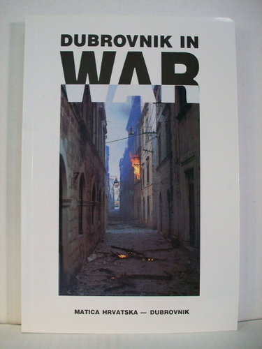 Couverture de DUBROVNIK IN WAR