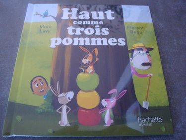 Couverture de HAUT COMME TROIS POMMES
