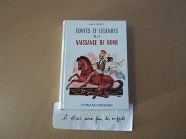 Couverture de contes et legendes de la naissance de rome