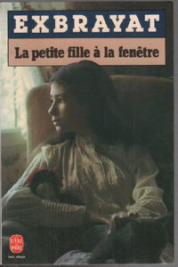 LA PETITE FILLE A LA FENETRE