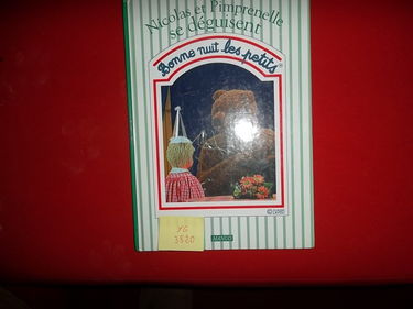 Nicolas et Pimprenelle se déguisent