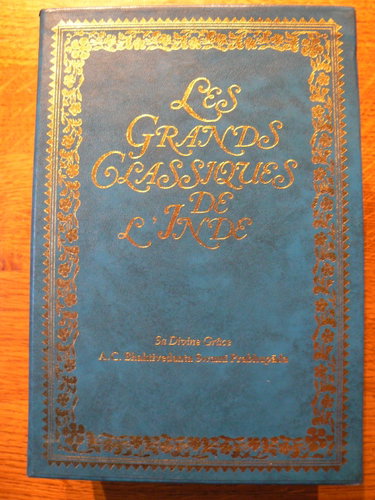 Couverture de Les grands classiques de l'Inde : La BHAGAVAD-GITA ""telle qu'elle est"" (en 3 volumes)
