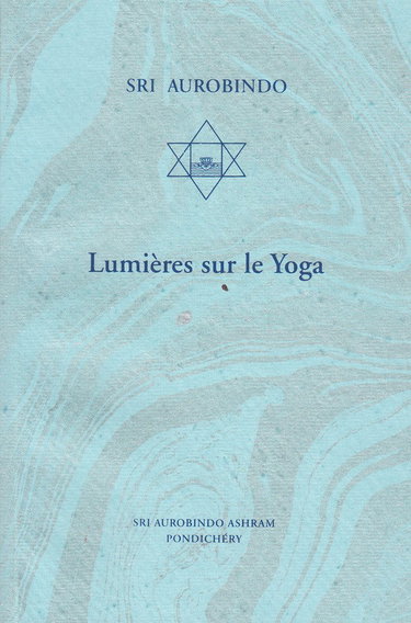 Couverture de LUMIÈRES SUR LE YOGA