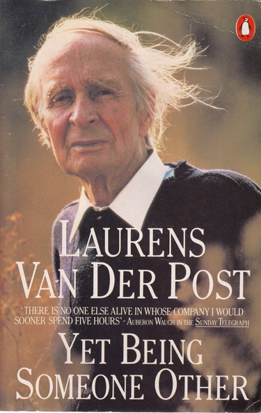 Couverture de Yet Being Someone Other