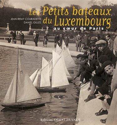 Couverture de Les petits bateaux du Luxembourg : au coeur de Paris