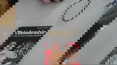 Théodorakis: Le roman d'une musique populaire