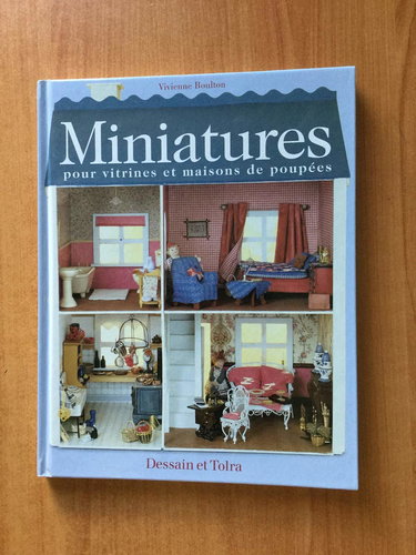 Miniatures Pour Vitrines Et Maisons De Poupees