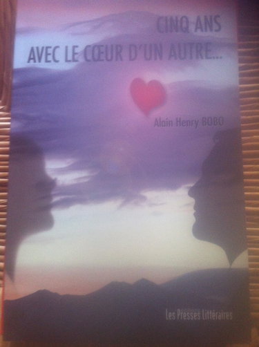 Couverture de CINQ ANS AVEC LE COEUR D UN AUTRE