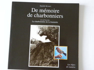 Couverture de Alpes de lumière (Les), n° 119. De mémoire de charbonniers