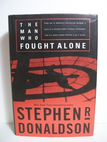 Couverture de The Man Who Fought Alone