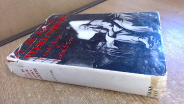 Couverture de It is Paul Who Writes - Based on the Translation of the Epistles of Saint Paul & of the Acts of the Apostles